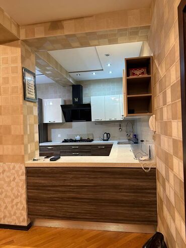 Uzunmüddətli kirayə mənzillər: Əcəmi metrosu yaxınlığı,Yeganə şadlıq sarayının 50 metriliyində,13 -da lalafo.az — 11 Uzunmüddətli kirayə mənzillər: Əcəmi metrosu yaxınlığı,Yeganə şadlıq sarayının 50 metriliyində,13 — 11