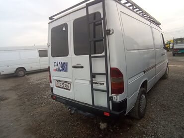 мос: Mercedes-Benz Sprinter: 2002 г., 2.2 л, Механика, Дизель, Бус