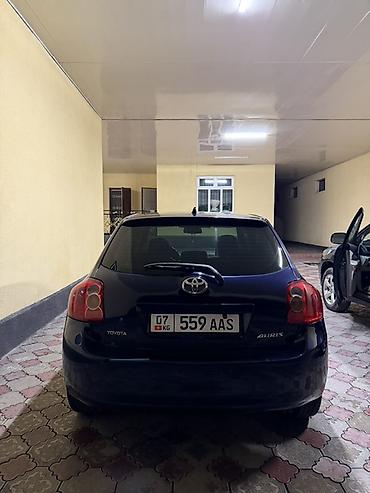 jac js6: Toyota Auris: 2009 г., 1.6 л, Механика, Бензин, Хэтчбэк — 3
