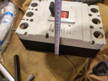 Tavan: 3 faza, Elektrik avtomat, Ödənişli çatdırılma, Kredit yoxdur