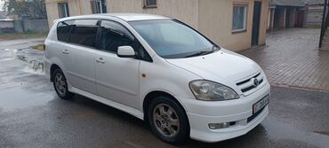 Toyota: Toyota Ipsum: 2002 г., 2.4 л, Автомат, Бензин, Минивэн