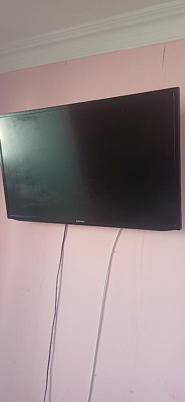кронштейн для тв: Samsung LED televizor - Təxminən 32–40 düym ekran (divara montajlı — 1