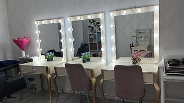 pedikür masası: Butun salon esyalari satilir 3 guzgu 3 stul ve 2 eded dirnaq stolu 500 — 2