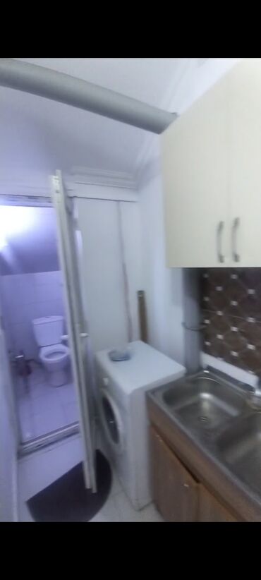 Uzunmüddətli kirayə evlər: 80 kv. m, 2 otaqlı -da lalafo.az — 15 Uzunmüddətli kirayə evlər: 80 kv. m, 2 otaqlı — 15