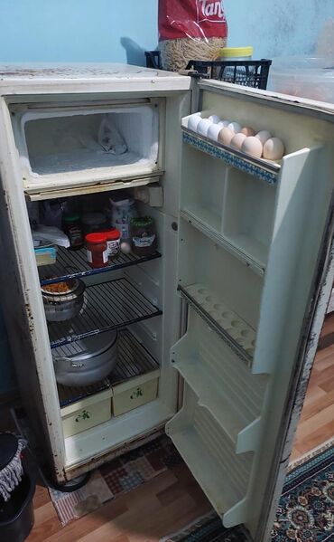 atlant: Б/у Atlant Холодильник Продажа, цвет - Серый, С диспенсером