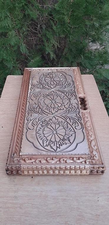 Nərdlər: Nərd dəsti – əl işi, ağac oyma - Material: bərk ağac, lakla — 6