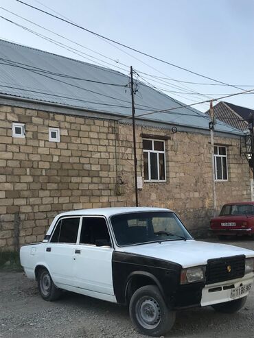 hybrid avtomobillər qiymətləri: VAZ (LADA) 2107: 1.6 l | 1984 il 150000 km Sedan