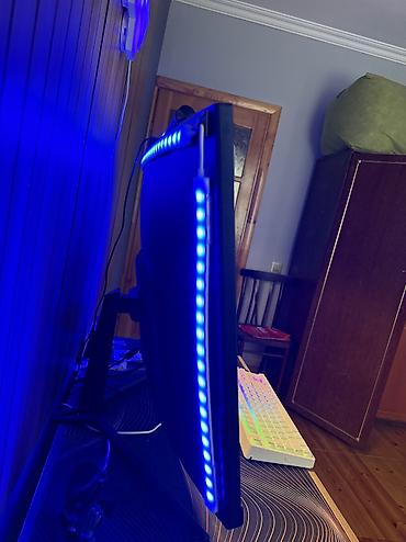 240hz: Ev şəraitində səliqəli istifadə olunub. Arxasındakı işığı da — 4