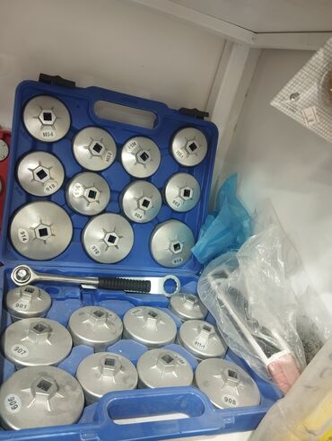Drellər: Avtomobil yağ filtrlərini dəyişmək üçün nəzərdə tutulmuş yağ filtri