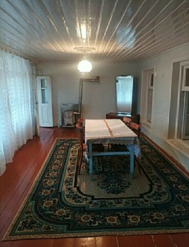 4 otaqlı evlər: 100 м², 4 комнаты