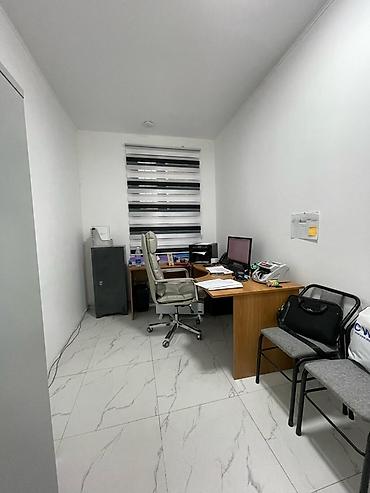 комм: Кеңселерди сатуу 124 м², 1 кабат — 9
