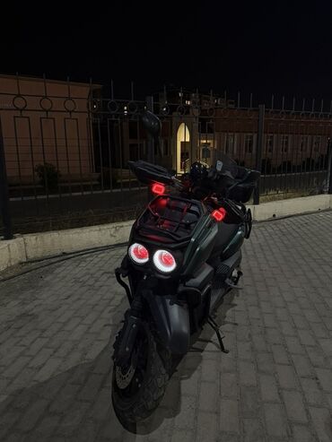 купить двигатель на скутер: В ПОДАРОК ШЛЕМ И ДЕРЖАТЕЛЬ ДЛЯ ТЕЛЕФОНА Скутер/макси-скутер в стиле