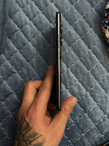 google pixel fold: Xiaomi 14 Pro — 5