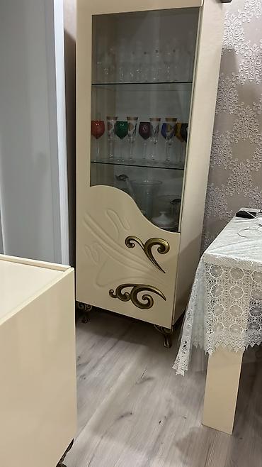 aqlay qiyməti: 💫 Künclük bar *qiymət 80 azn* Yaxşı vəziyyətdə Ünvan Saray Mtk 3339 — 1