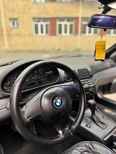 BMW: BMW 3 series: 1.9 l | 2003 il Sedan — 3