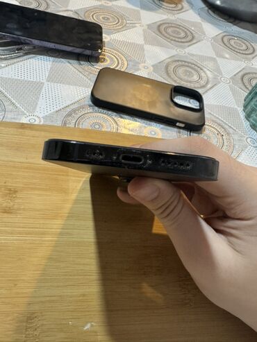 Apple iPhone: IPhone 14 Pro, 128 GB, Qara, Simsiz şarj — 6