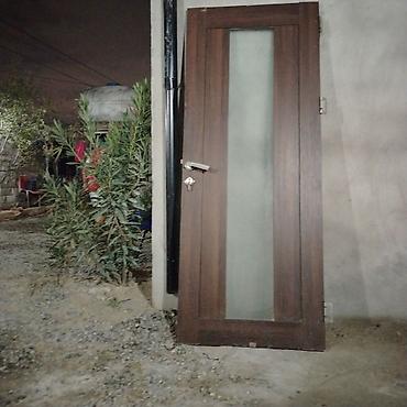 Şüşəli taxta qapı - Material: tünd qəhvəyi rəngdə MDF/taxta finiş - lalafo.az -da Şüşəli taxta qapı - Material: tünd qəhvəyi rəngdə MDF/taxta finiş -