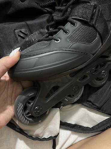 Roliklər: Oxelo Rolik (az işlənmiş) Decathlondan 155 AZN alınıb, 110 AZN satılır — 9
