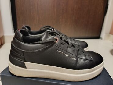 Women's Sneakers and athletic shoes: Tommy Hilfiger, 38, bоја - Crna — 2