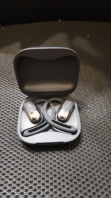 samsung level u: Salam.Shokz brendinə aid orjinal qulaqcıq.Süper səs effektivliyi.Çox — 1