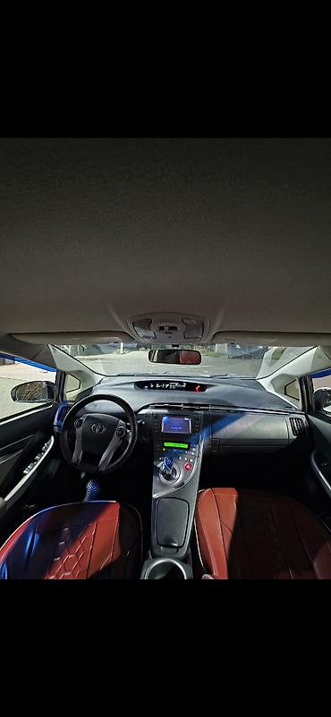 Toyota: Toyota Prius: 2015 г., 1.8 л, Автомат, Гибрид, Лифтбек — 6