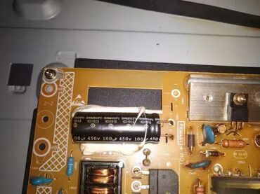 Aksesoari za TV i video: Philips 40PFT4101 u delovima 715G6947-M01-000-004Y Main Board Power — 15