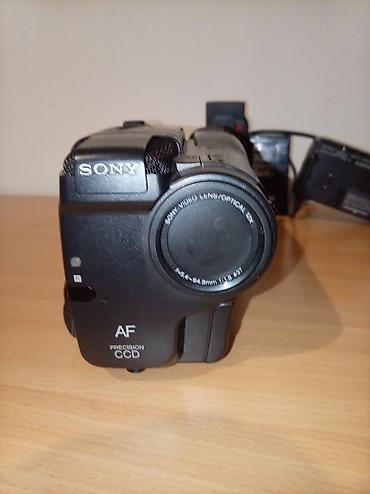 Video kamere: Na prodaju Sony Handycam video Hi8 kamkorder – model CCD‑TR650E (PAL) — 7