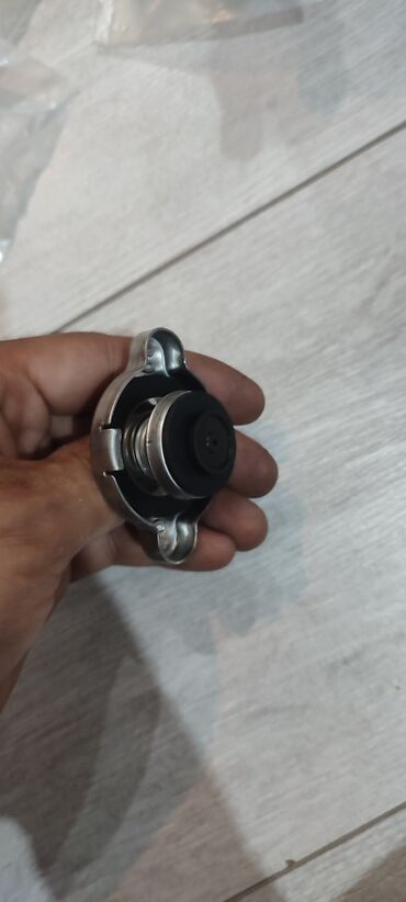 Другие детали вентиляции, охлаждения и отопления: Крышка радиатора аригиналный фирменный качественный привозной оптом — 6