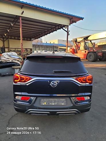 jeely coolray: Ssangyong Korando: 2021 г., 1.5 л, Автомат, Бензин, Кроссовер — 4