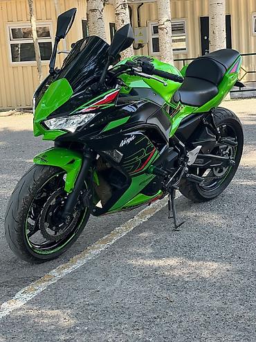 Унаа: Kawasaki Ninja 650 — спортивный дорожный мотоцикл в фирменной — 2