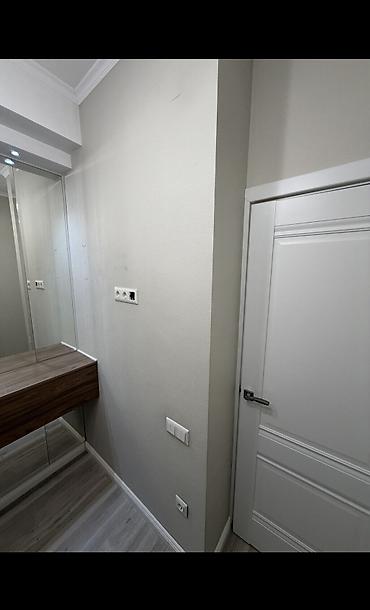 Гарнитуры для зала: 🏡 ЕВРОДВУШКА В МКР. ДЖАЛ ✨ Площадь: 38 м² 🏢 13/14 этаж, дом 2014 года — 9