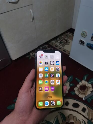 Apple iPhone: IPhone 11 Pro Max, Б/у, 128 ГБ, Blue Titanium, Зарядное устройство, Защитное стекло, Чехол, 74 %