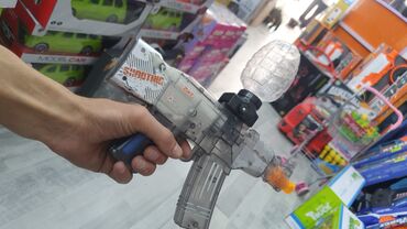 Oyuncaqlar: Suda şişən gel atan silah
Ferqli qiymetlerle — 7