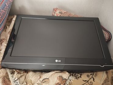 televizor 127 ekran: Televizor LG LCD 32"