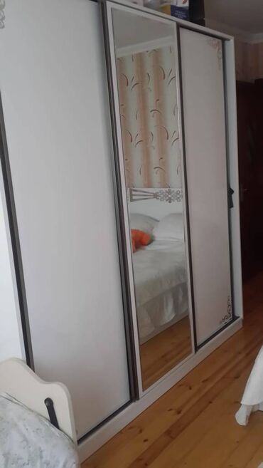 Uzunmüddətli kirayə mənzillər: Əhmədlidə Nargilə yaxınlığı, ATS-in yanında 9 mərtəbəli binanın 2-ci — 3