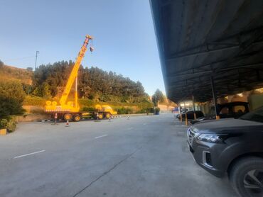 Avtoservis, nəqliyyatın təmiri: Avtokran icarəsi/xidmət - Sarı rəngli, özünün şassisi üzərində