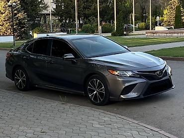 llumar: Toyota Camry: 2019 г., Автомат, Бензин, Седан — 2
