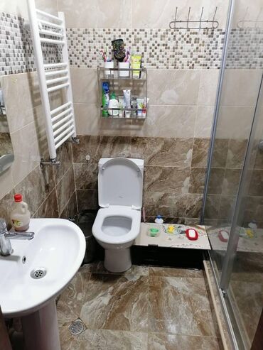 Uzunmüddətli kirayə mənzillər: 10-cu mkr-n, 2 otaq, 55 kv 16/13 mırtıbə, tam əşyalı mənzil kirayə — 5