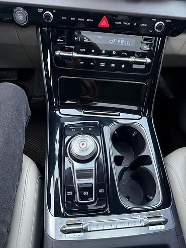 Kia: Kia Carnival: 2020 г., 2.2 л, Автомат, Дизель, Минивэн — 9