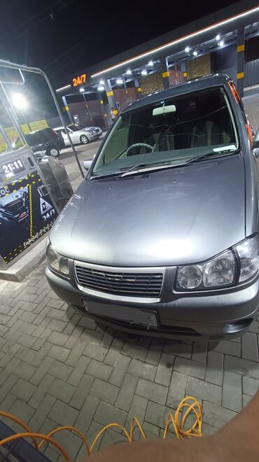 renault минивэн: Nissan Liberty: 2000 г., 2 л, Вариатор, Газ, Минивэн