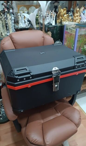 Moto dəbilqələr: Moto Kaskalar 29azn 1-ci şəkildəki Ag Kaska 29azn. Kaskanın altındakı -da lalafo.az — 7 Moto dəbilqələr: Moto Kaskalar 29azn 1-ci şəkildəki Ag Kaska 29azn. Kaskanın altındakı — 7