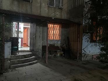 sprinter 8 1: , Makler, Vasitəçi Nizami rayonu 8KM Bəkir Çobanzadə 47 5 mərtəbəli — 9