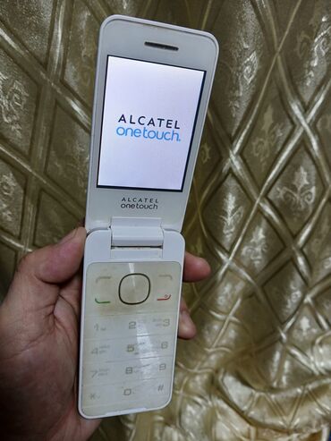 telefonnye apparaty s provodnoi trubkoi alcatel s nastennym krepleniem: ALCATEL
2х сим 
в иДеАлЬнОм СоСтоЯниИ