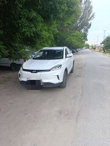 саната на аренду: Сдаю в аренду: Легковое авто, Под такси