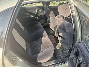 masin satisi: Opel Vectra B sedan - Korpus: 4 qapılı sedan, açıq yaşıl rəng - Ban — 6
