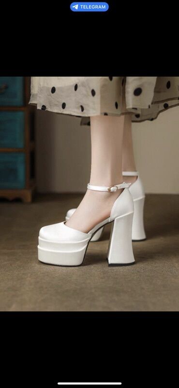 кроксы белые: Туфли на высоком каблуке, размер 36