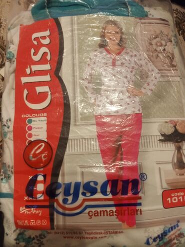Gecəliklər: Qış üçün pijama. Türkiyə istehsalı. Keyfiyətli maldır. Ölçüsü 54-56 lalafo.az -da Gecəliklər: Qış üçün pijama. Türkiyə istehsalı. Keyfiyətli maldır. Ölçüsü 54-56