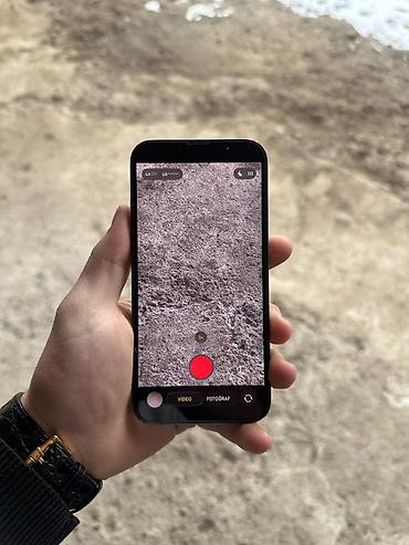 Apple iPhone: IPhone 13 Pro, Mavi, Qırıq — 13