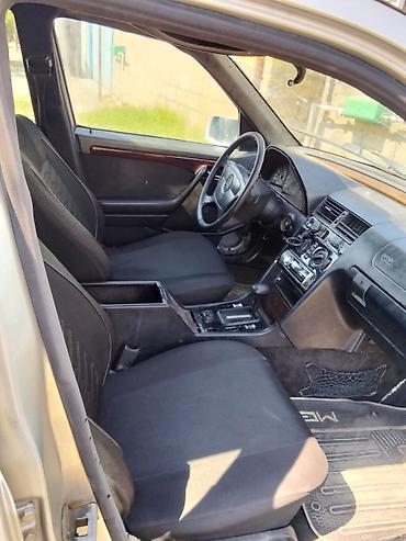 sahibinden ford transit 100 lük 5 1: Mercedes-Benz C-Class: 2.2 l | 1994 il Sedan — 1