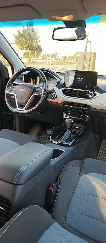 cruze turbo az: Chevrolet Captiva Premier – 7 yerlik ailəvi krossover - Kuzov: qara — 6